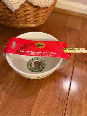 The Grinch 6" Chopstick Bowl with Chopsticks
